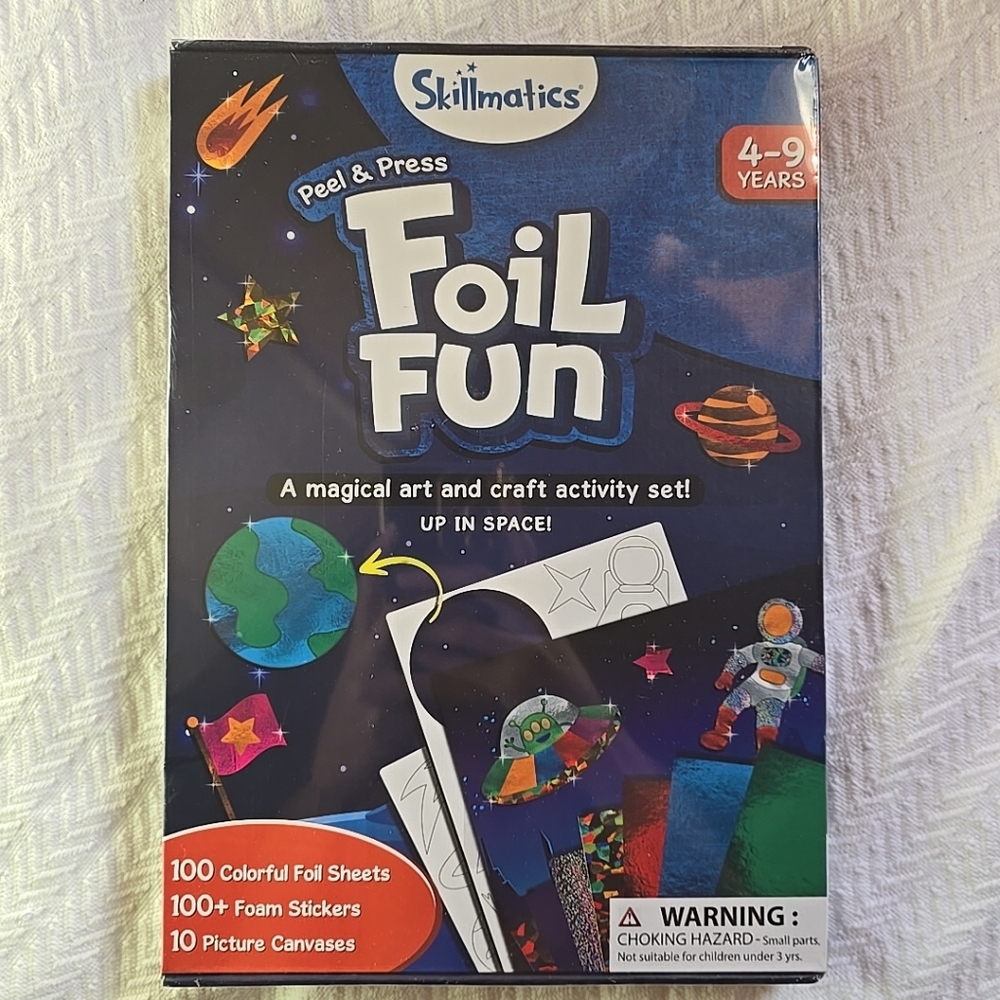 SKILLMATICS FOIL FUN- Art And Craft Activity Ages 4-9- Up In Space- NEW